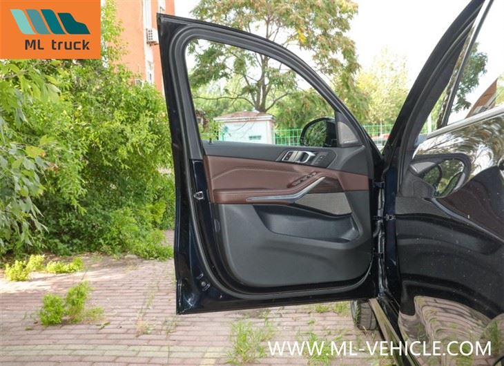 BMW XDrive 30Li 40Li SUV