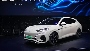 BYD की Denza N7 SUV को आधिकारिक तौर पर फ्रेंच डेविएलेट ध्वनिक प्रणाली के साथ ...