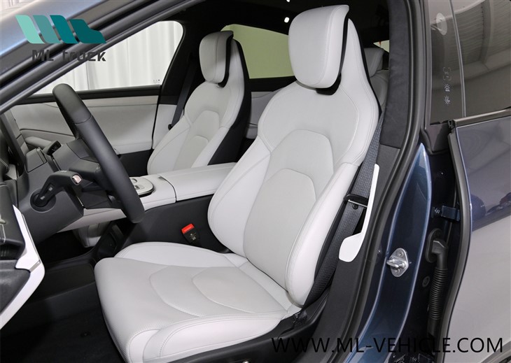 2024 XiaoMi SU 7 EV Sedan