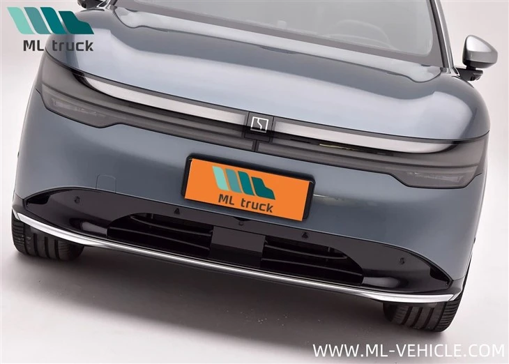 2025 Zeekr 7X EV SUV